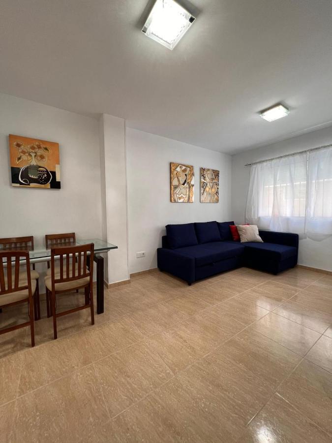 Torremolinos Centro - Beautiful , Newly Renovated 2 Bedroom Apartment Kültér fotó